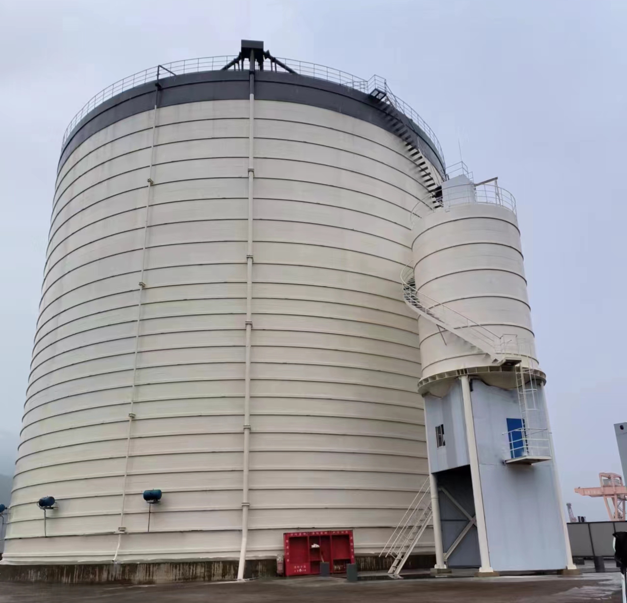 同江10万吨水泥钢板库